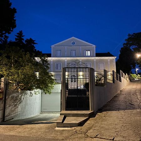 Captain' S Villa Boutique Hotel Veli Lošinj Kültér fotó